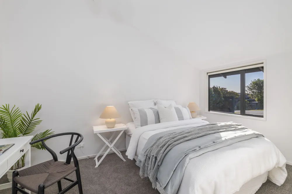 Photos of 80 Cannon Hill Crescent