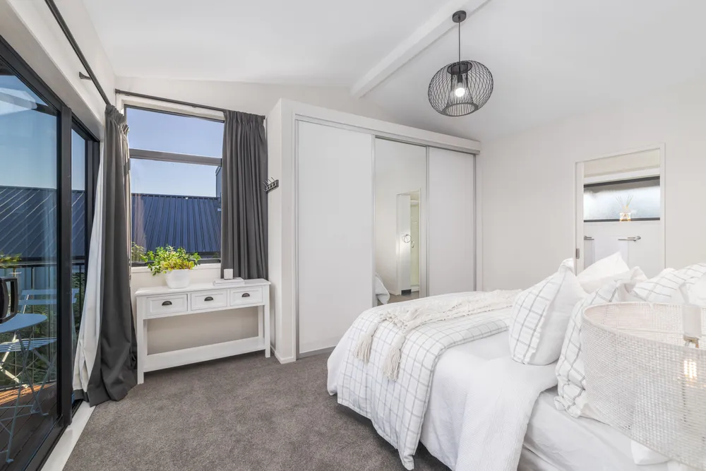 Photos of 80 Cannon Hill Crescent