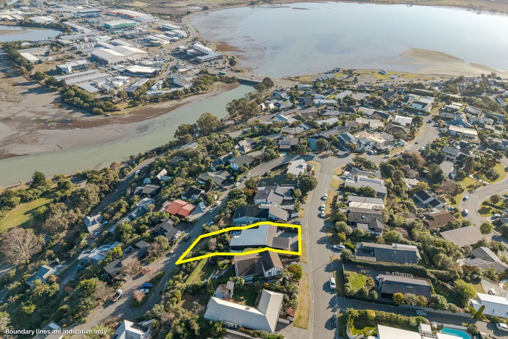 Photos of 80 Cannon Hill Crescent