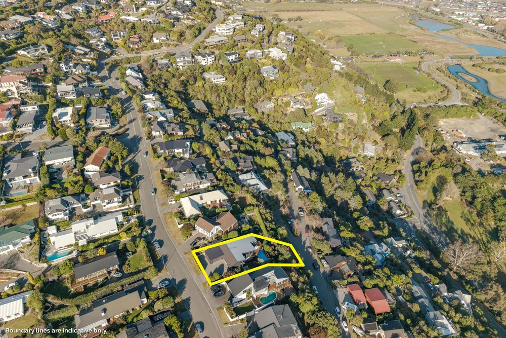 Photos of 80 Cannon Hill Crescent