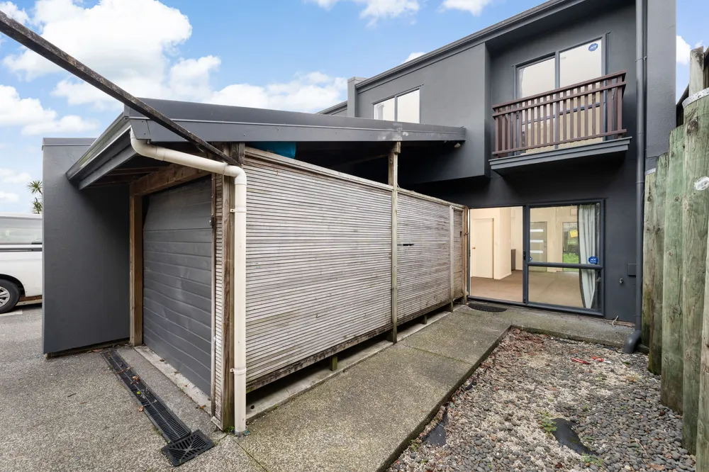 Photos of 49 Rakich Place