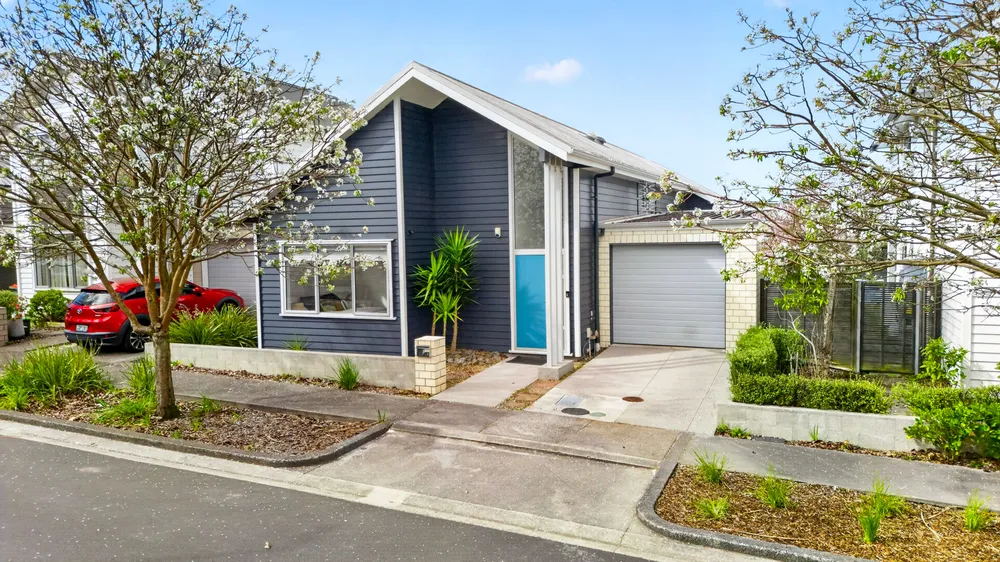 Photo of 8 Poaka Road, Hobsonville