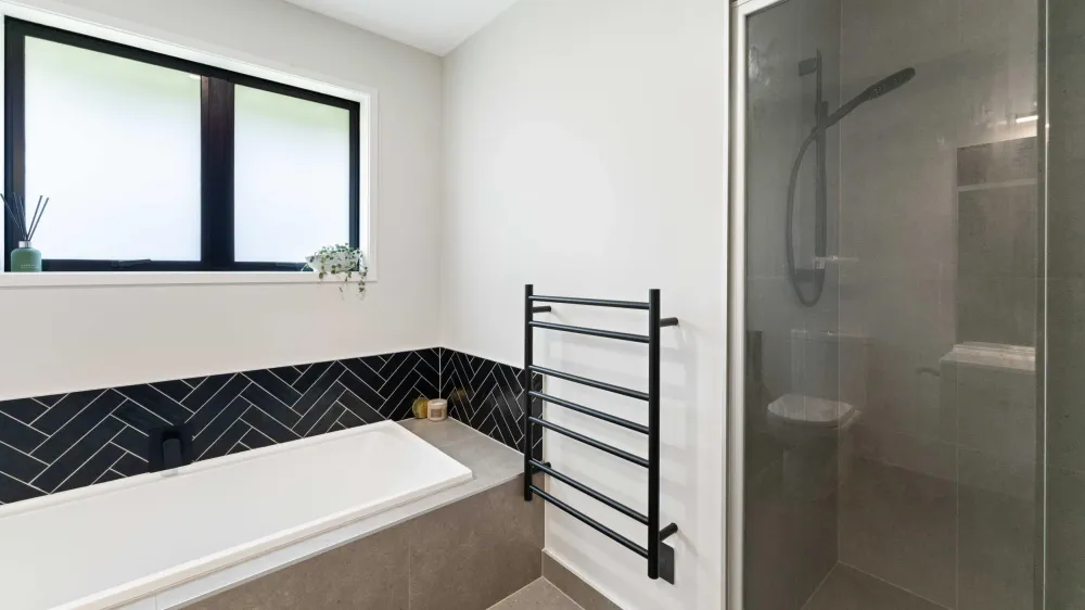 Photos of 21 Skiffington Road