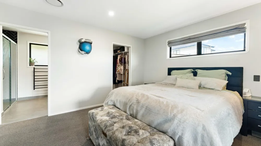 Photos of 21 Skiffington Road