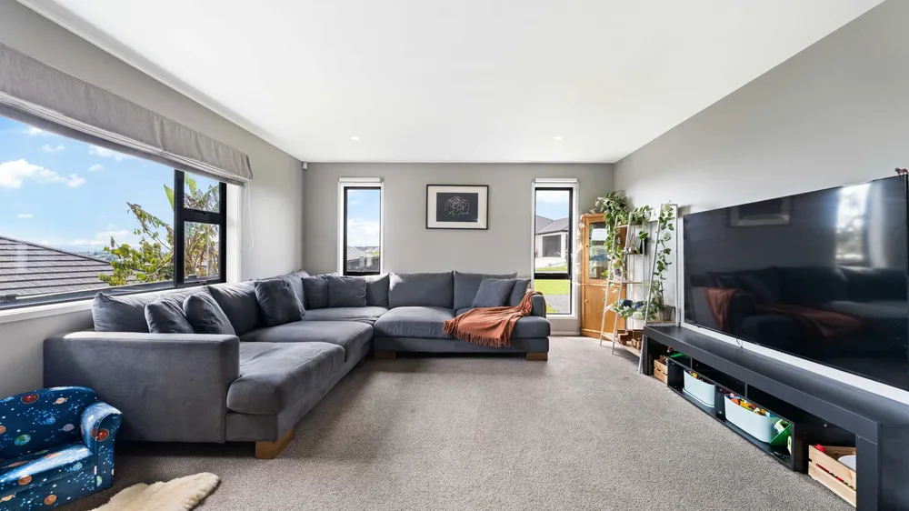 Photos of 21 Skiffington Road