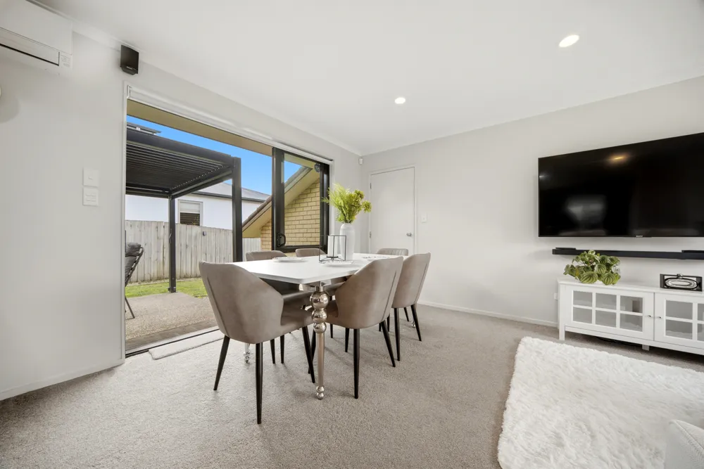 Photos of 25 Durbin Court
