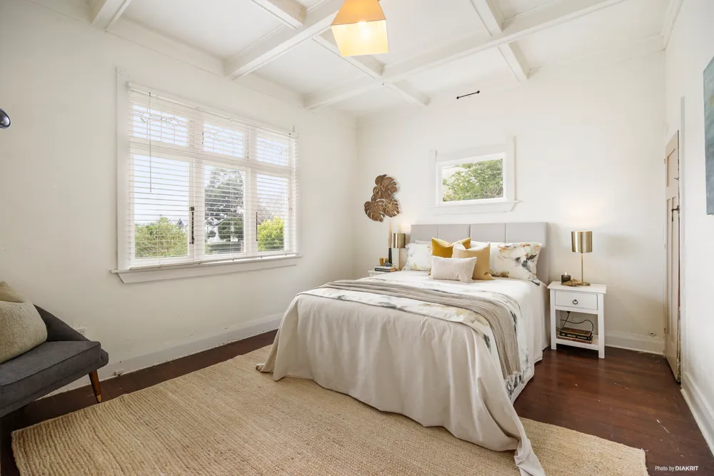 Photos of 4 Jersey Avenue