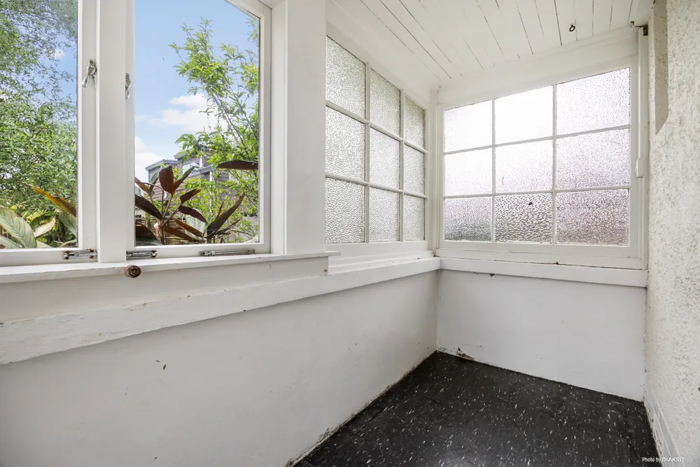Photos of 4 Jersey Avenue
