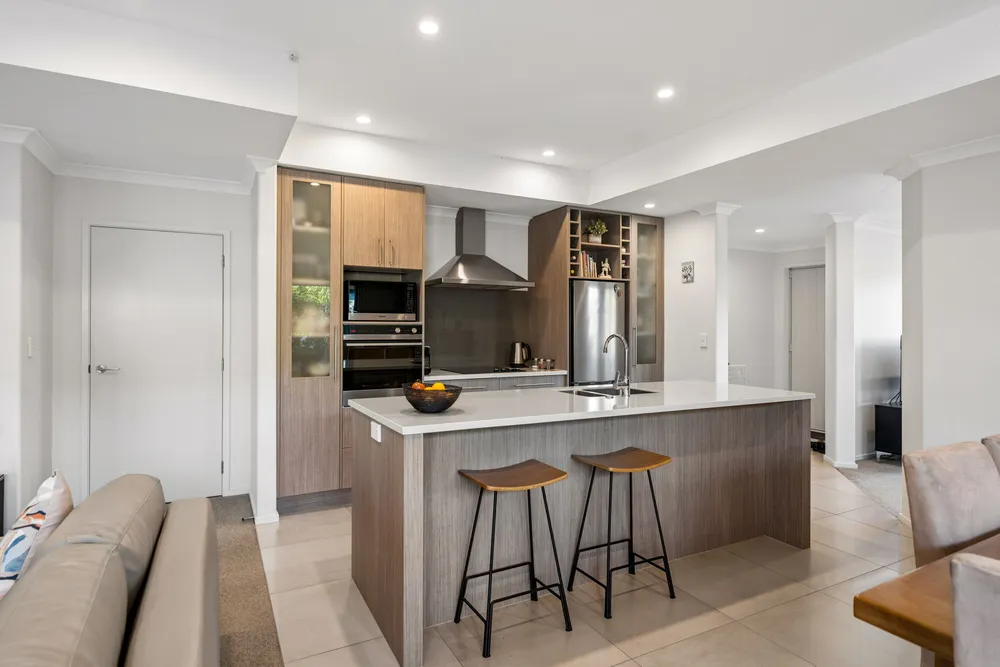 Photos of 37 Pitoitoi Drive