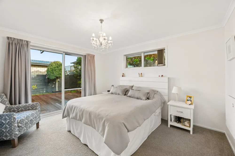 Photos of 37 Pitoitoi Drive