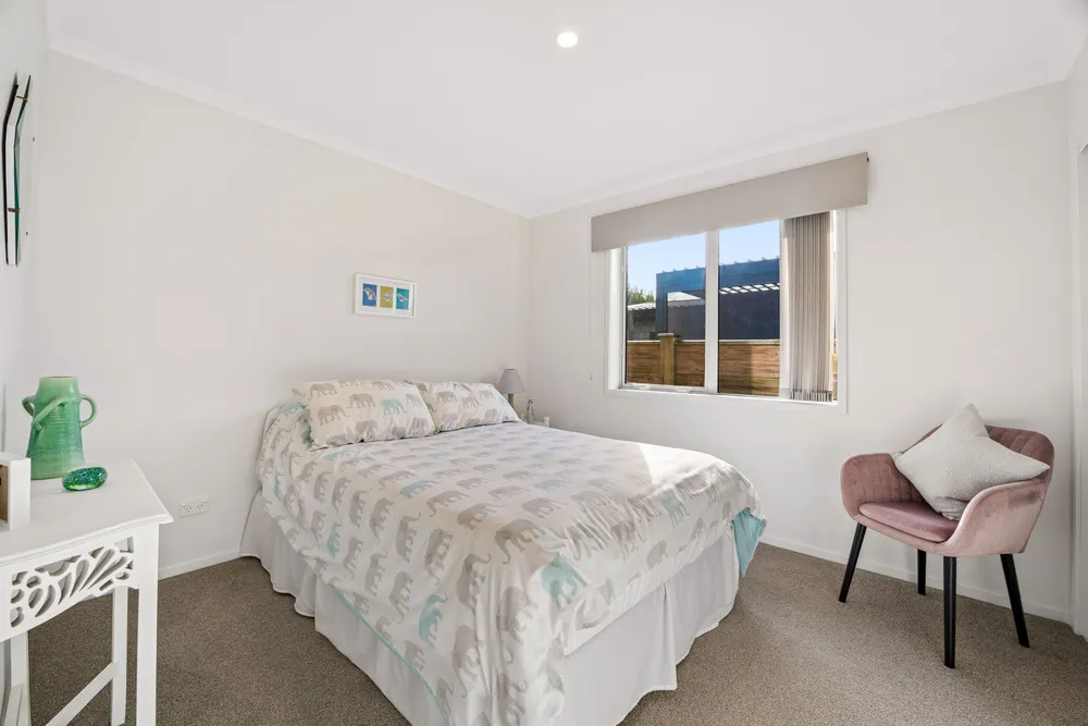 Photos of 37 Pitoitoi Drive
