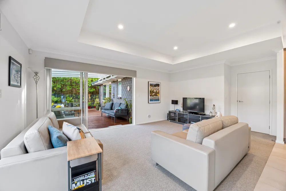Photos of 37 Pitoitoi Drive