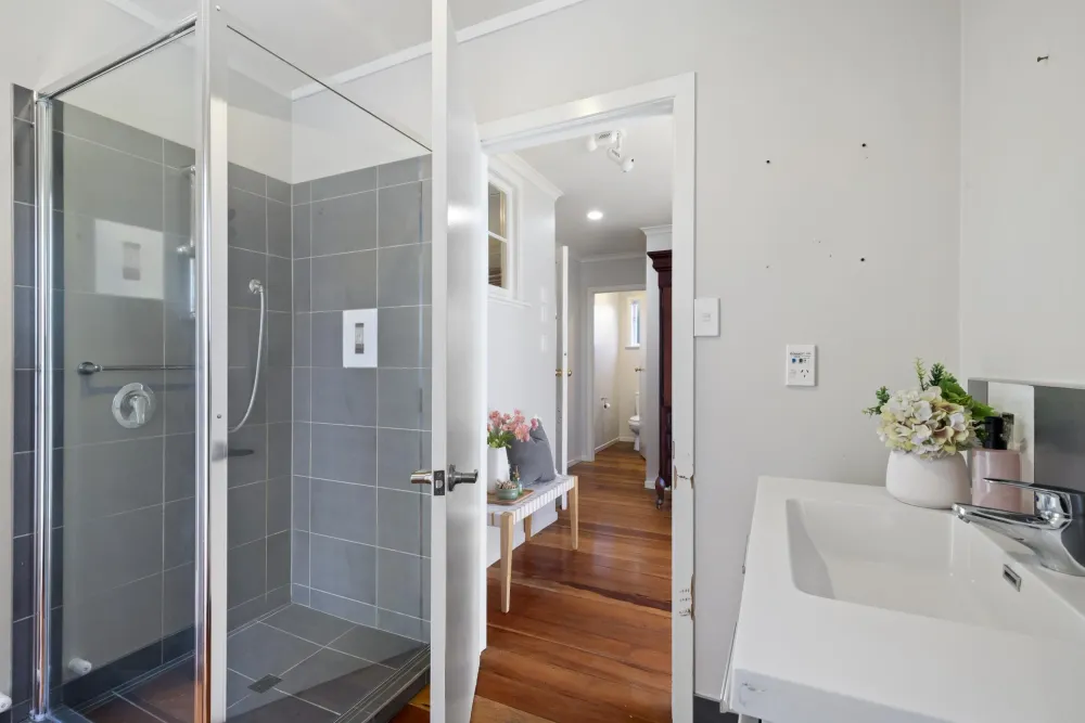 Photos of 64 Maioro Road