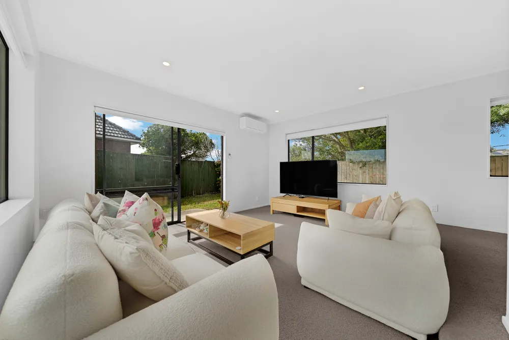 Photos of 2/29 Vivian Wilson Drive