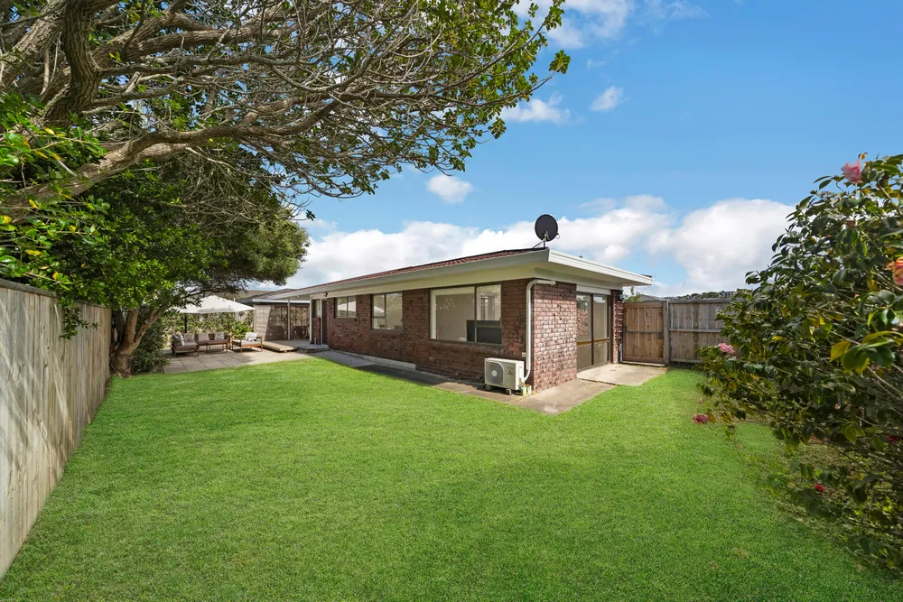 Photos of 2/29 Vivian Wilson Drive