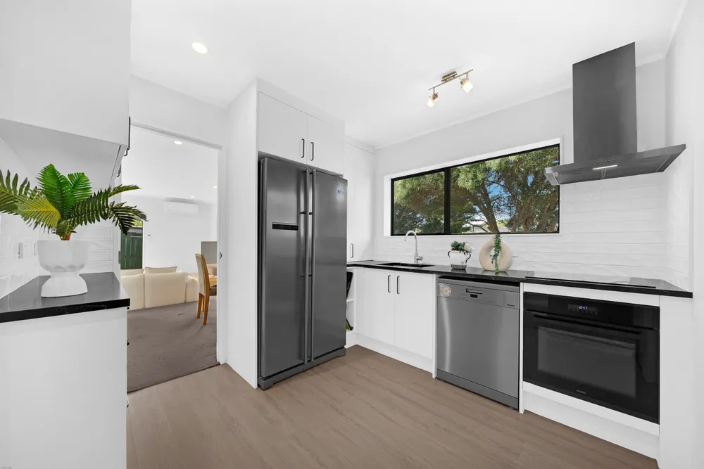 Photos of 2/29 Vivian Wilson Drive