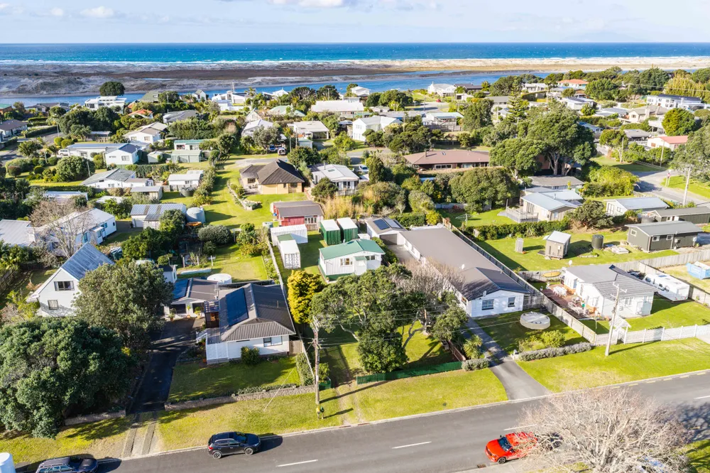 Photos of 6 Margaret Street
