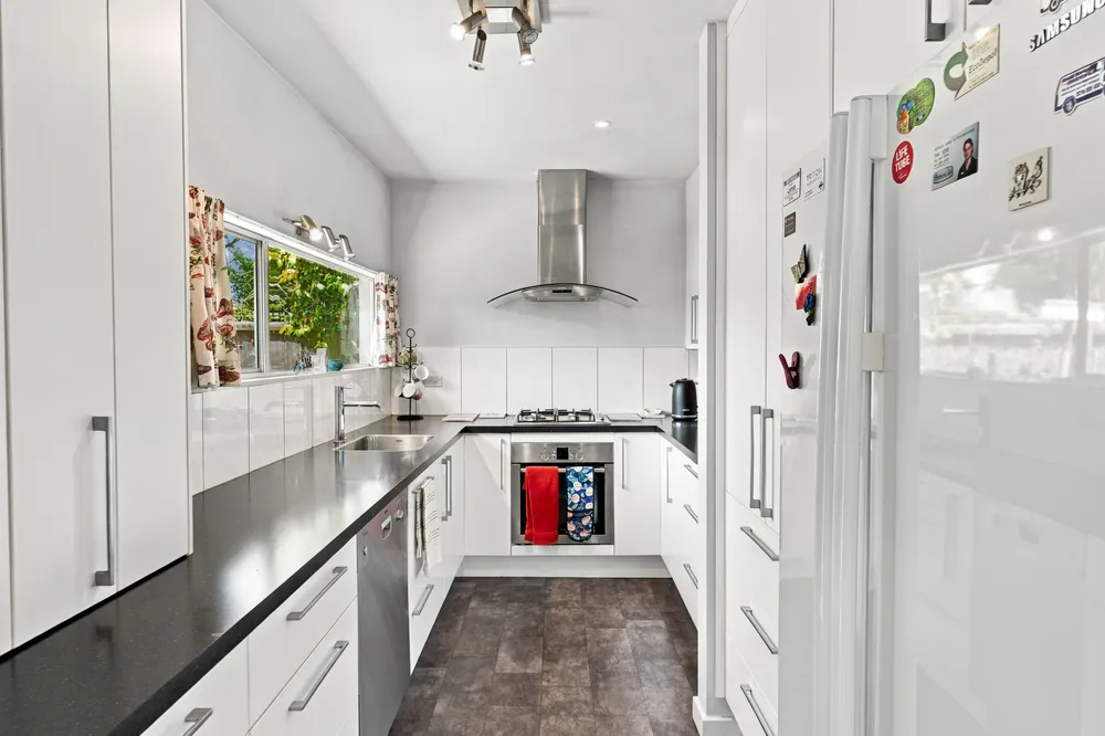 Photos of 15B St Winifreds Place
