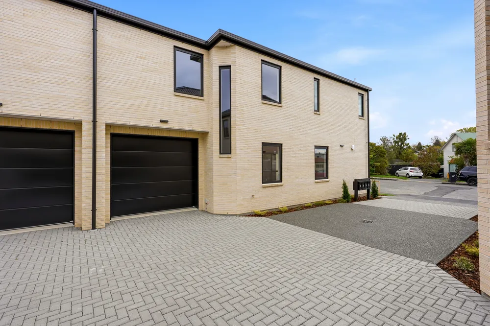 Photos of 15B St Winifreds Place