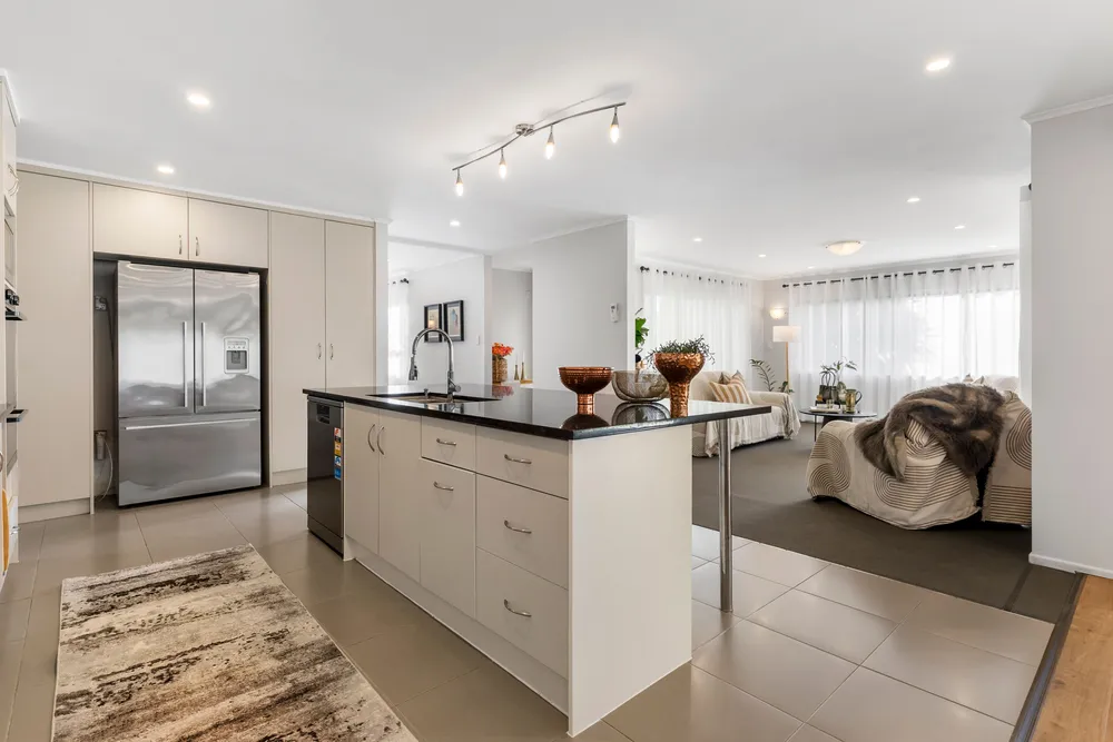 Photos of 6 Hellyers Street