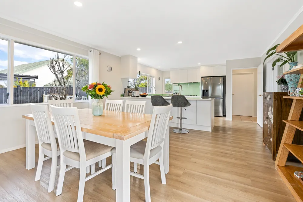 Photos of 22 Windfall Grove