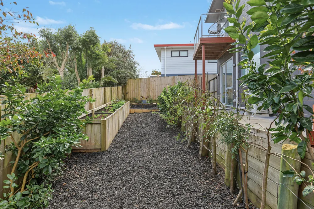 Photos of 383B Ngatai Road