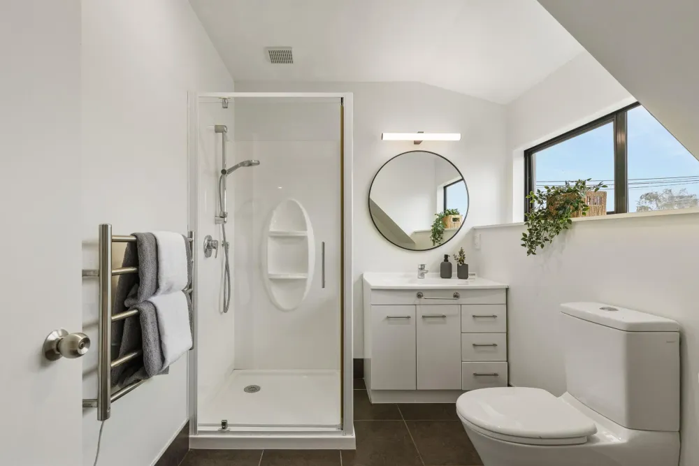 Photos of 21B Saxon Street