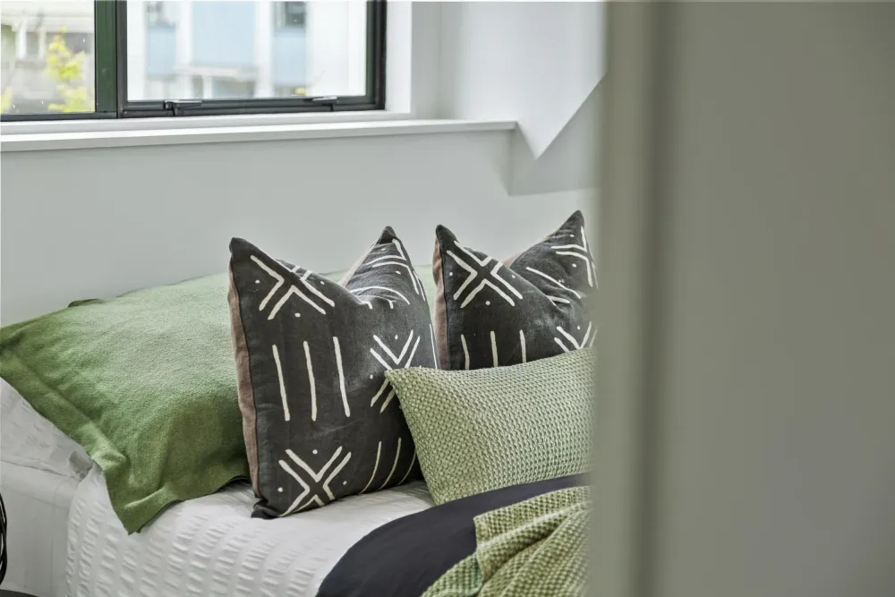 Photos of 21B Saxon Street