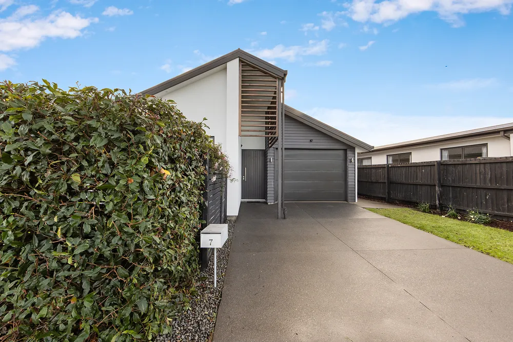 Photos of 7 Gartrell Road