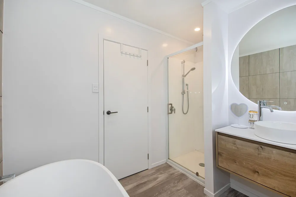 Photos of 30 Meldrum Street