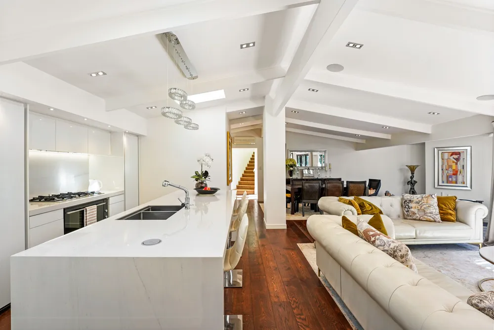 Photos of 19 Geraldine Place