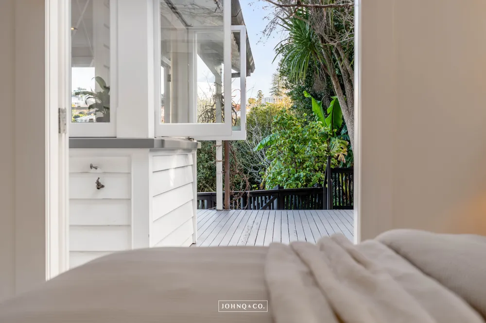 Photos of 9 Bell Road