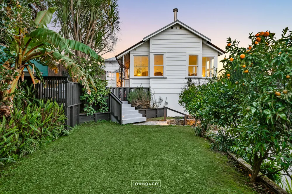 Photos of 9 Bell Road