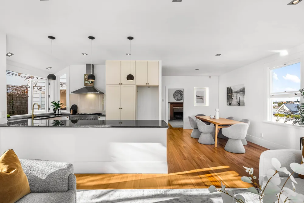 Photos of 9 Bell Road