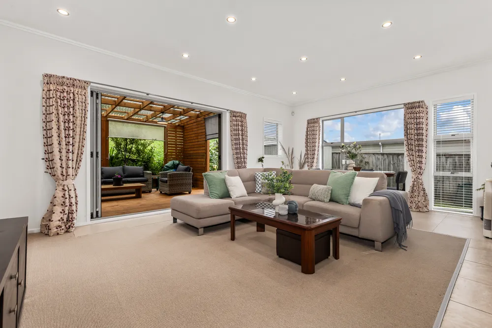 Photos of 1 Kaweka Close
