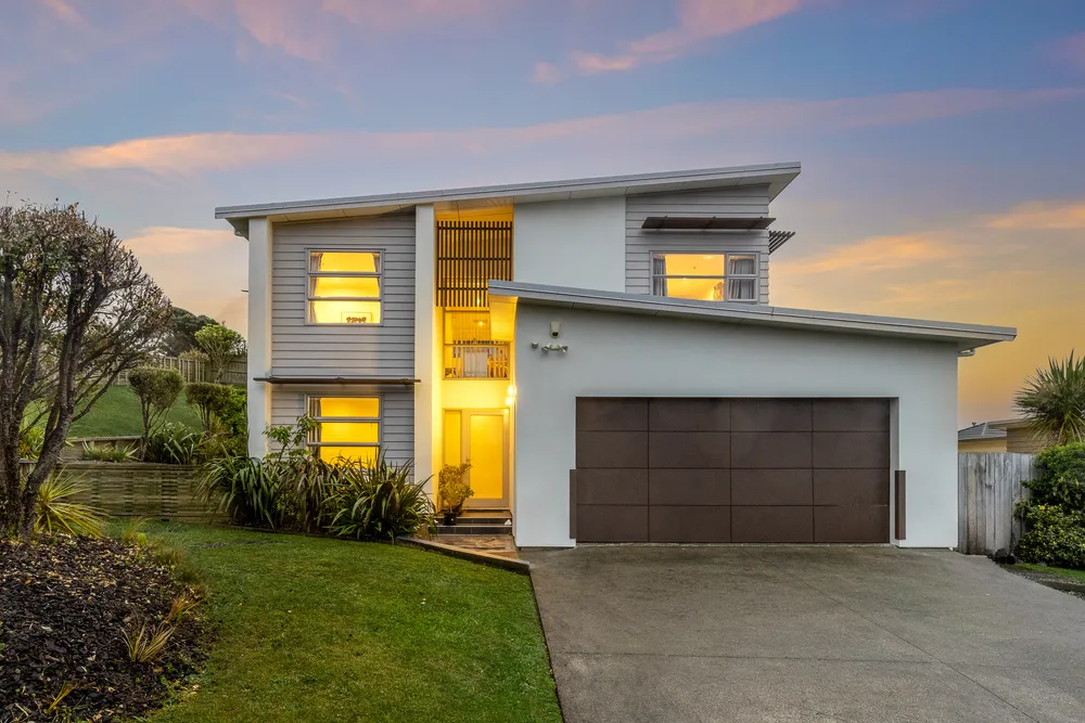 Photo of 1 Kaweka Close, Aotea