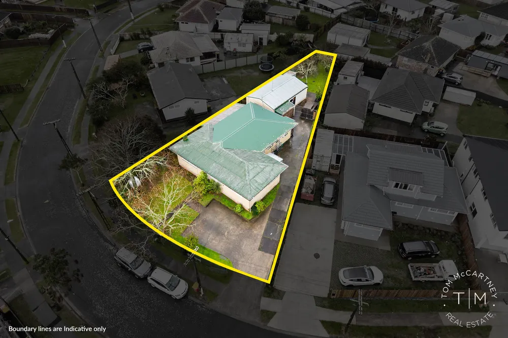 Photos of 34 Antrim Crescent