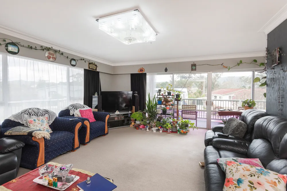 Photos of 24 Fergusson Drive