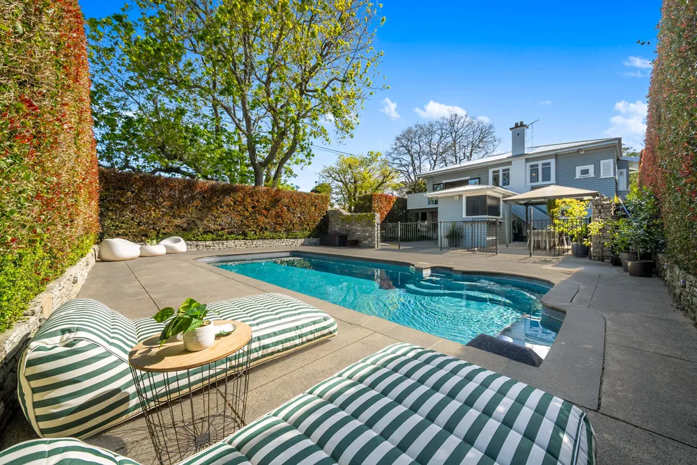 Photos of 153 Campbell Road