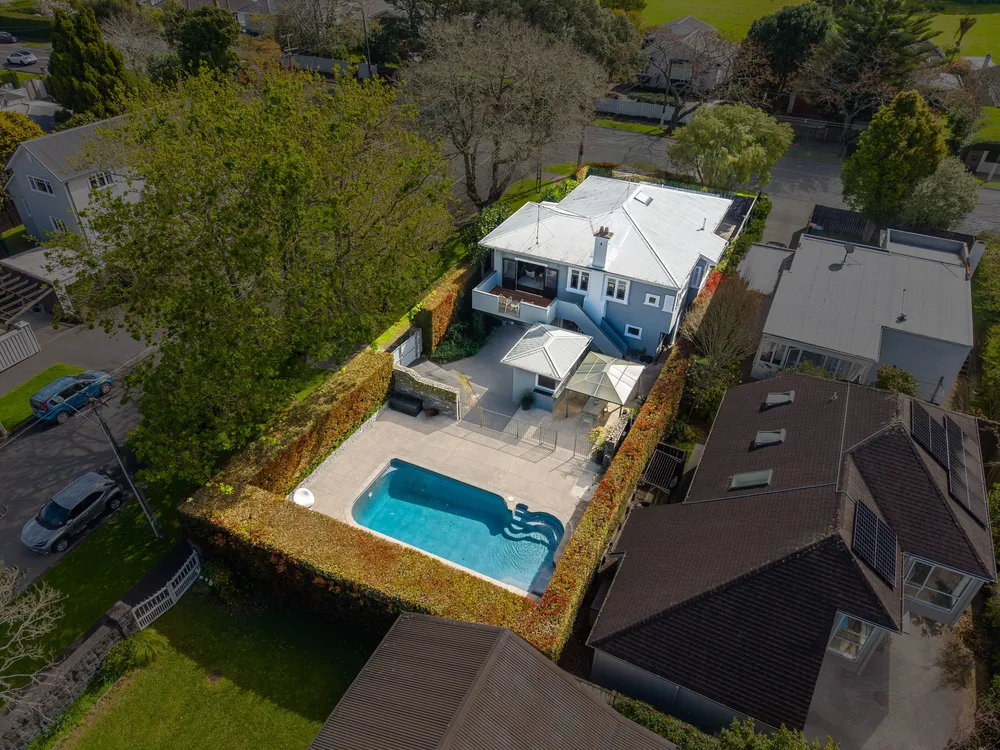 Photos of 153 Campbell Road