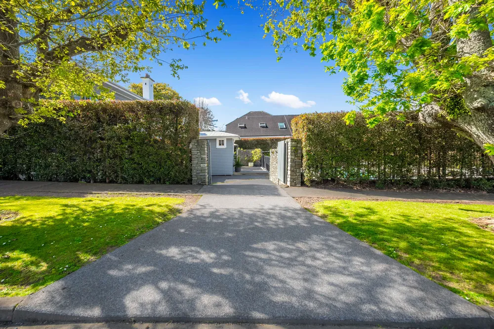 Photos of 153 Campbell Road