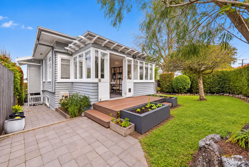 Photos of 153 Campbell Road