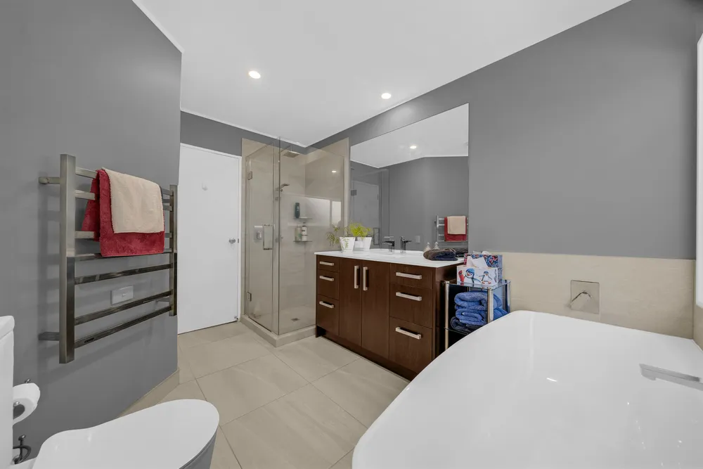 Photos of 1/7 Chale Place