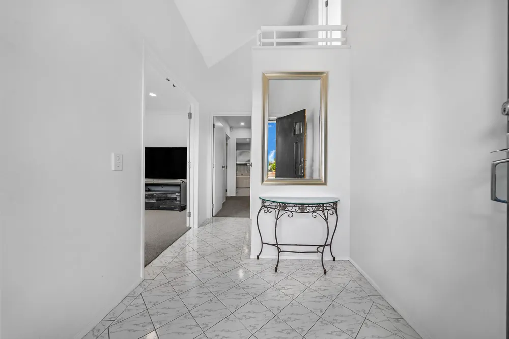 Photos of 1/7 Chale Place