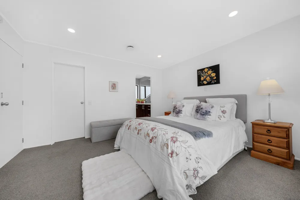 Photos of 1/7 Chale Place
