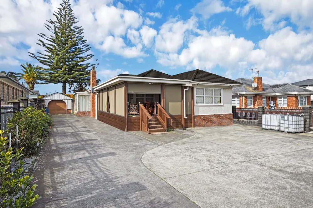 Photos of 110 Wyllie Road