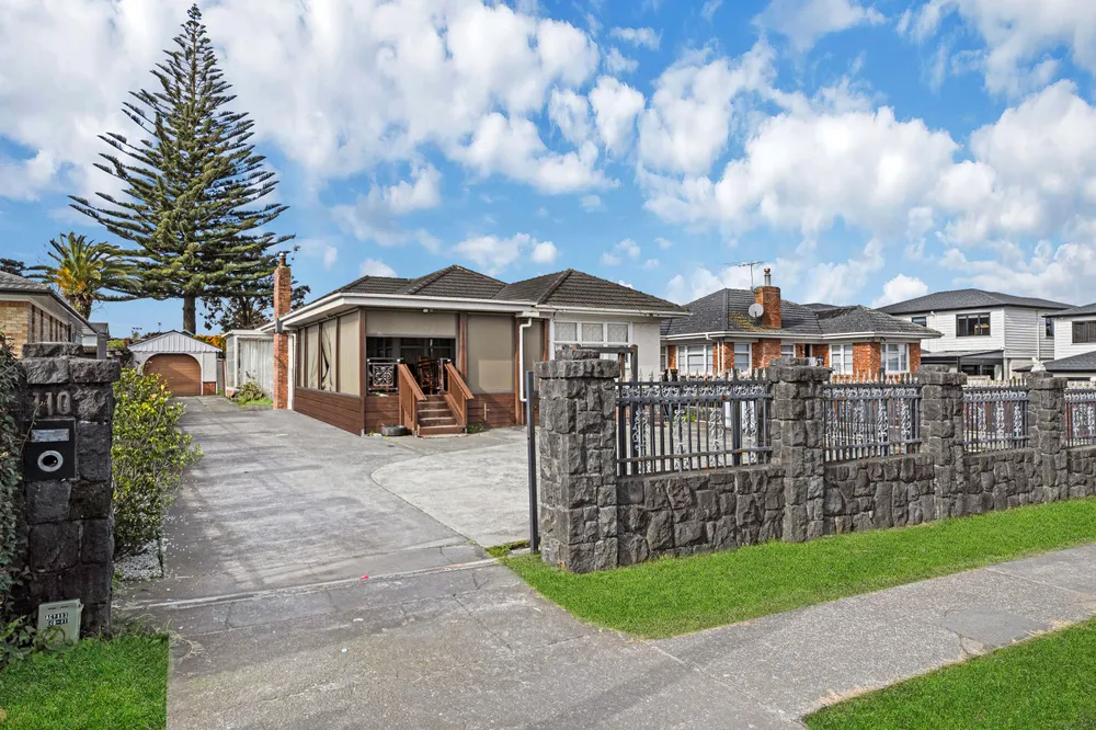 Photos of 110 Wyllie Road
