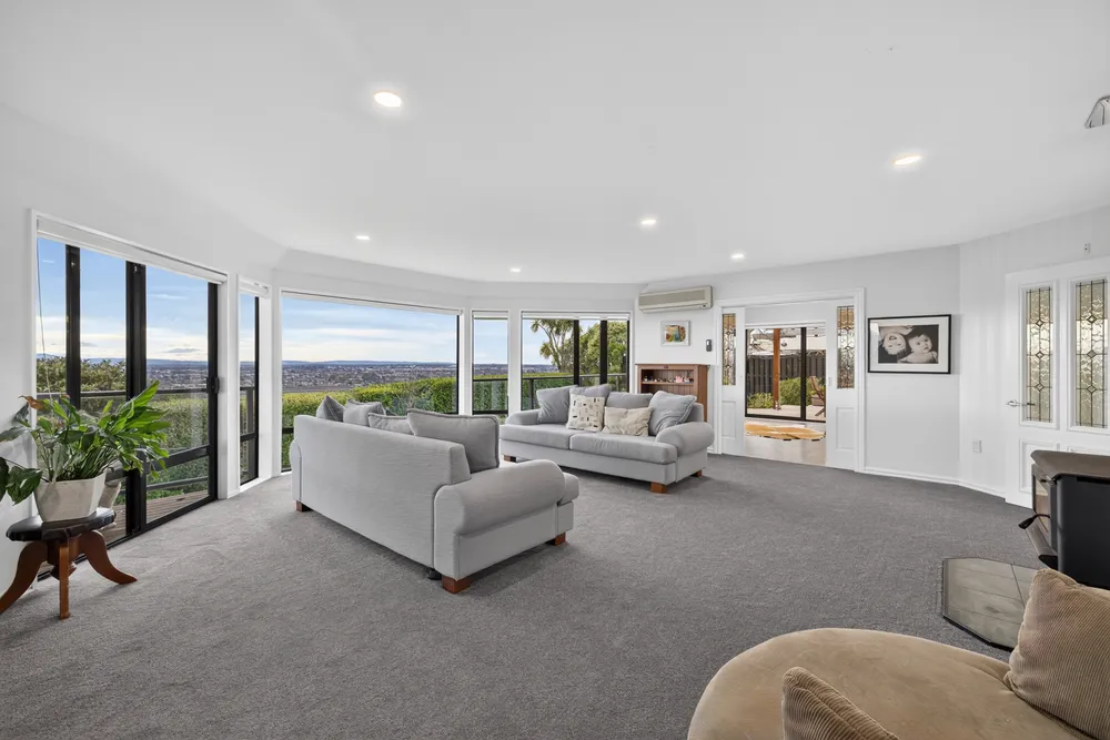 Photos of 107 Penruddock Rise