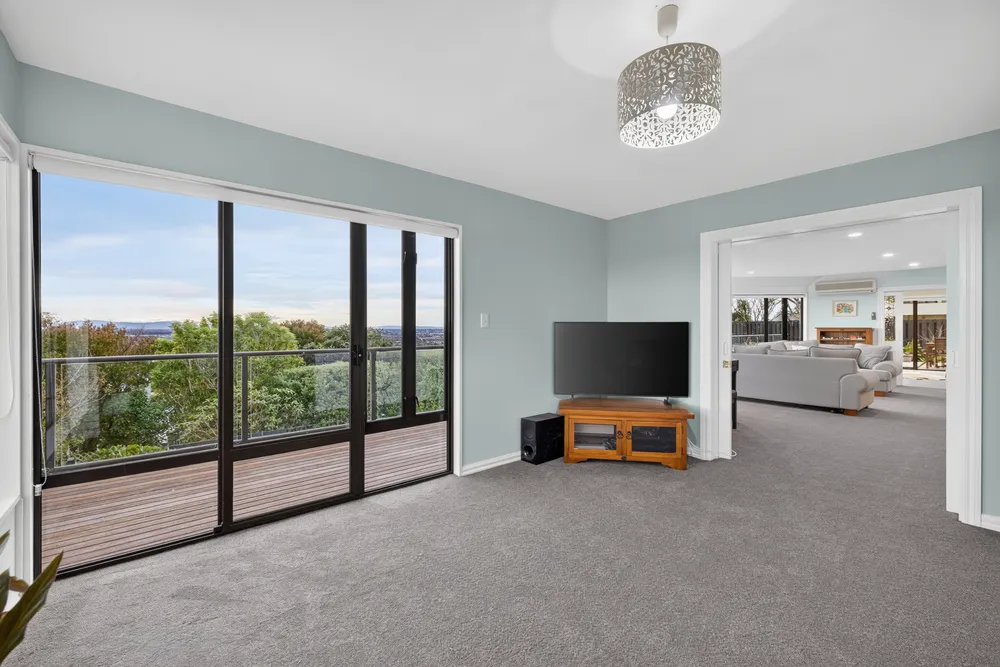 Photos of 107 Penruddock Rise