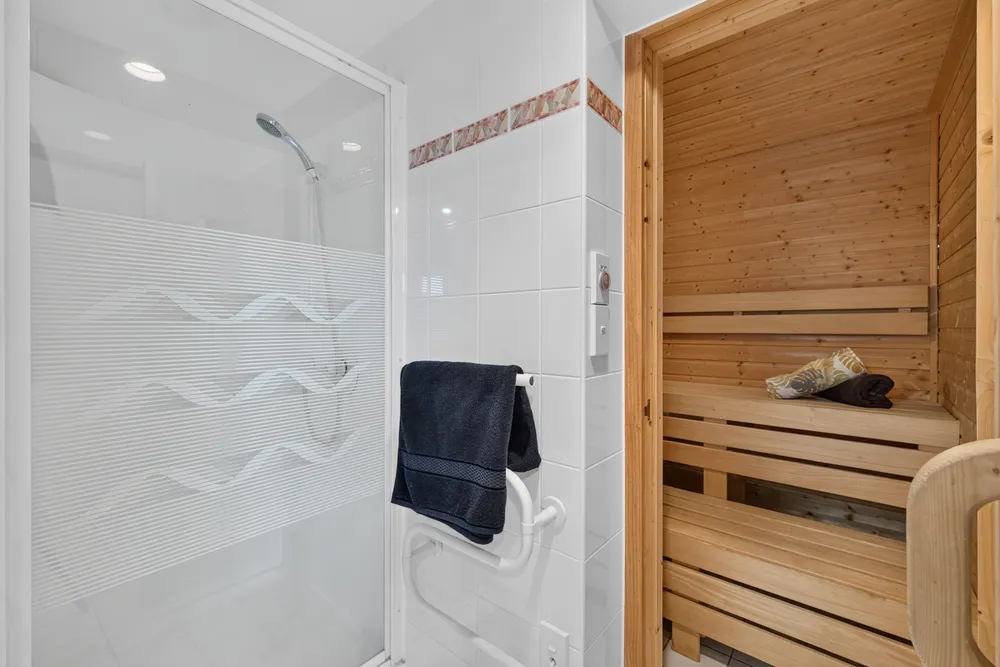 Photos of 107 Penruddock Rise